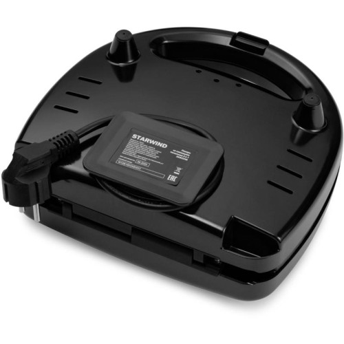 Сэндвичница Starwind SSW2346 750Вт черный/серебристый