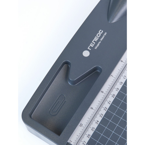 Резак сабельный ГЕЛЕОС РС A4 Маэстро, А4, 35 листов (70г/м2), прижим механич. корпус пластик, защитный экран, рукоятка анатомической формы, лоток-органайзер для скрепок