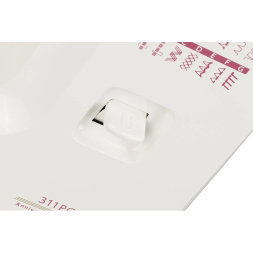 Швейная машина/ Швейная машина Janome 311PG белый/розовый Швейная машина/ Швейная машина Janome 311PG белый/розовый