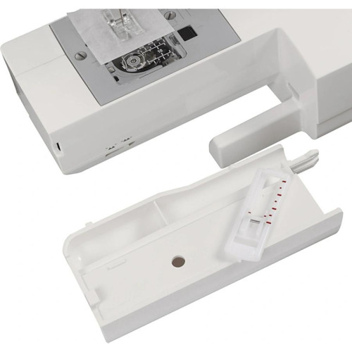 Швейная машина/ Швейная машина Janome Juno 1512 белый