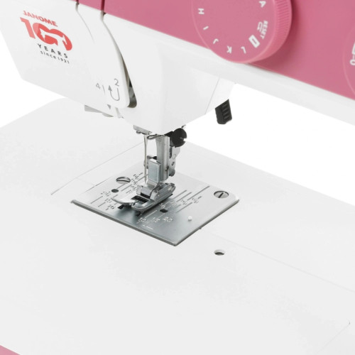 Швейная машина/ Швейная машина Janome 1522 PG белый Швейная машина/ Швейная машина Janome 1522 PG белый