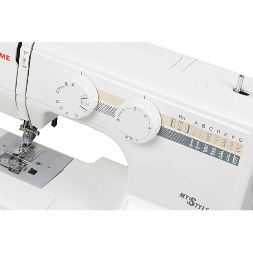 Швейная машина/ Швейная машина Janome My Style 100 белый