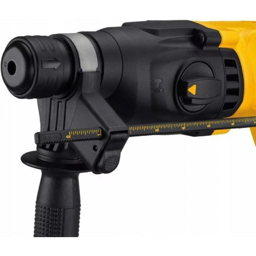 Перфоратор DeWalt DCH133M1-QW патрон:SDS-plus уд.:2.6Дж 18Вт аккум. (кейс в комплекте) Перфоратор DeWalt DCH133M1-QW патрон:SDS-plus уд.:2.6Дж 18Вт аккум. (кейс в комплекте)