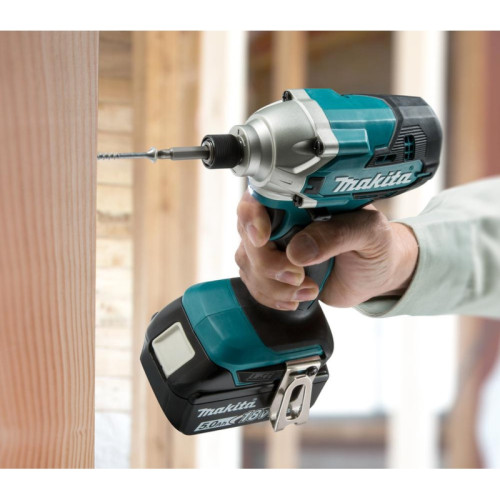 Шуруповерт Makita DTD156Z аккум. патрон:шестигр.1/4