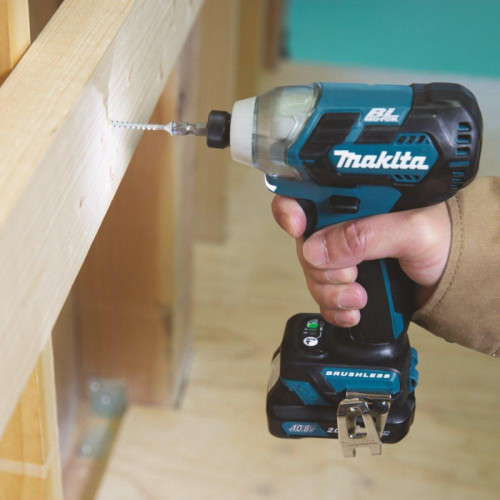 Шуруповерт Makita TD111DZ аккум. патрон:шестигр.1/4
