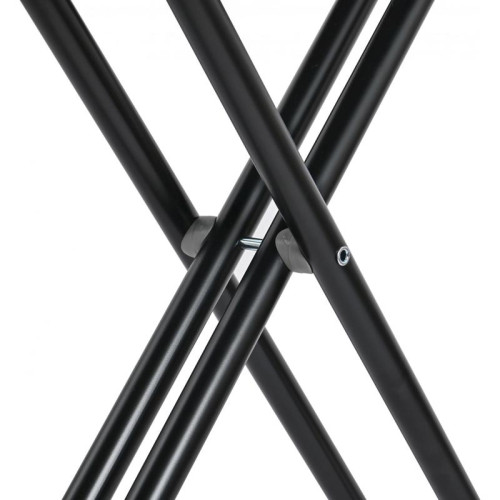 Гладильная доска/ Гладильная доска Starwind SW-IB1248 122x43см рег.высот. черный/белый