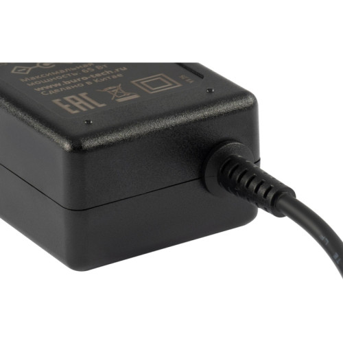Блок питания Buro BU-M70 ручной 65W 12V-20V 10-коннект. 4A от бытовой электросети Блок питания Buro BU-M70 ручной 65W 12V-20V 10-коннект. 4A от бытовой электросети