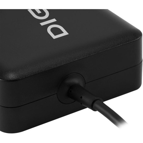 Блок питания Digma DM-U70 автоматический 70W 5V-20V 3.25A от бытовой электросети Блок питания Digma DM-U70 автоматический 70W 5V-20V 3.25A от бытовой электросети