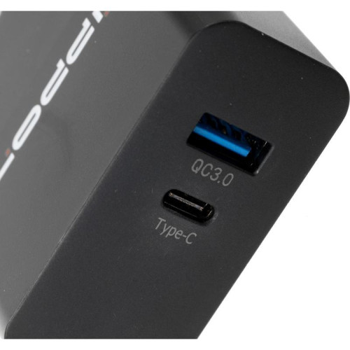 Блок питания Ippon CW65 автоматический 65W 5V-20V 3.25A 1xUSB 5A от бытовой электросети Блок питания Ippon CW65 автоматический 65W 5V-20V 3.25A 1xUSB 5A от бытовой электросети