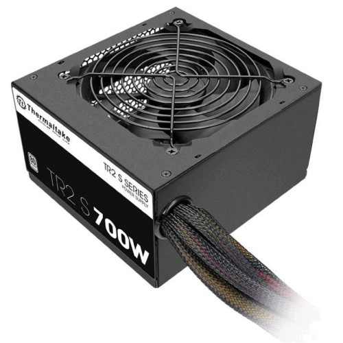 Блок питания Thermaltake ATX 700W TR2 S 80 PLUS WHITE (20+4pin) APFC 120mm fan 6xSATA RTL [PS-TRS-0700NPCWEU-2]