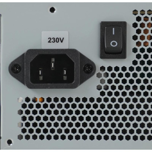 Блок питания Chieftec ATX 700W iArena GPA-700S 24pin APFC 120mm fan 6xSATA [GPA-700S]