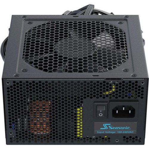 Блок питания Seasonic ATX 650W G12 GC-650 80+ gold (20+4pin) APFC 120mm fan 6xSATA RTL [G12 GC-650 SSP-650RT2]