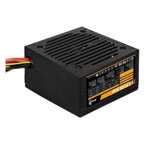 Блок питания Aerocool ATX 650W VX PLUS 650W (20+4pin) 120mm fan 4xSATA RTL [VX-650 PLUS]