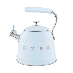Чайник со свистком SMEG, стиль 50-х г.г., объем 2.3 л, нержавеющая сталь, диаметр нижней пластины 20 см, совместим с любой варочной поверхностью, цвет пастельный голубой