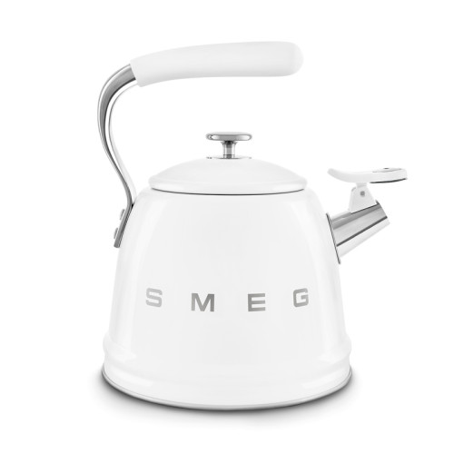 Чайник со свистком SMEG, стиль 50-х г.г., объем 2.3 л, нержавеющая сталь, диаметр нижней пластины 20 см, совместим с любой варочной поверхностью, цвет белый