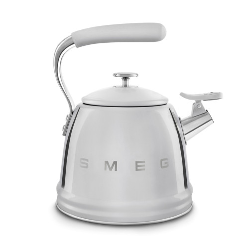 Чайник SMEG, стиль 50-х г.г., со свистком, 2.3 л, индикация уровня воды, цвет нержавеющая сталь