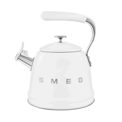 Чайник со свистком SMEG, стиль 50-х г.г., объем 2.3 л, нержавеющая сталь, диаметр нижней пластины 20 см, совместим с любой варочной поверхностью, цвет белый