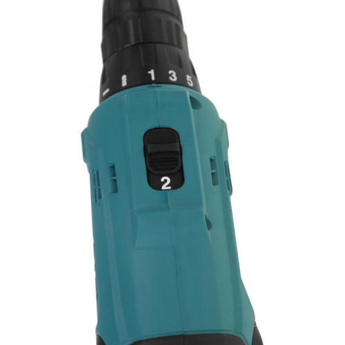 Дрель-шуруповерт Makita DF0300 320Вт патрон:быстрозажимной