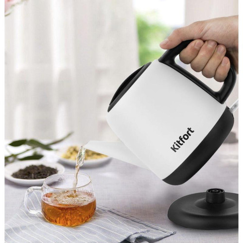 Чайник электрический Kitfort KT-6112 1л. 1630Вт белый/черный корпус: металл/пластик (КТ-6112)