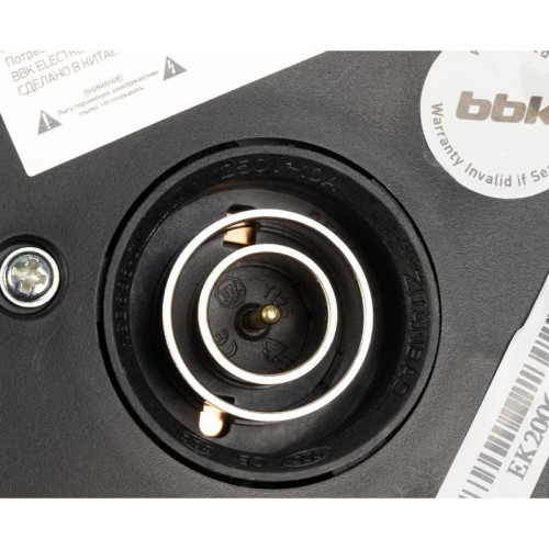 Чайник электрический BBK EK1760S 1.7л. 2200Вт серебристый/черный корпус: металл/пластик Чайник электрический BBK EK1760S 1.7л. 2200Вт серебристый/черный корпус: металл/пластик
