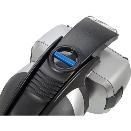 Бритва сетчатая/ Бритва сетчатая Panasonic ES-RF31 реж.эл.:4 питан.:аккум. серебристый/черный