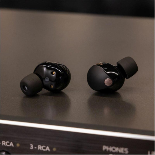 Гарнитура внутриканальные Sony WF-1000XM5 черный беспроводные bluetooth в ушной раковине (WF-1000XM5/BC)