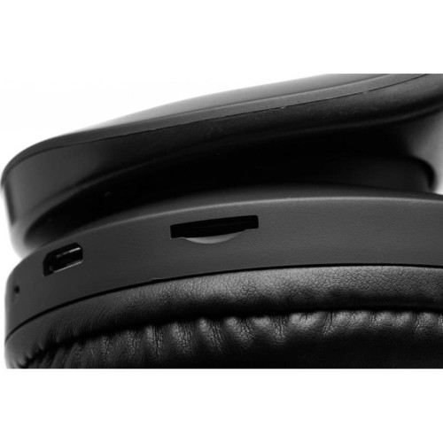 Гарнитура накладные Digma BT-17 черный беспроводные bluetooth оголовье (BT17B)