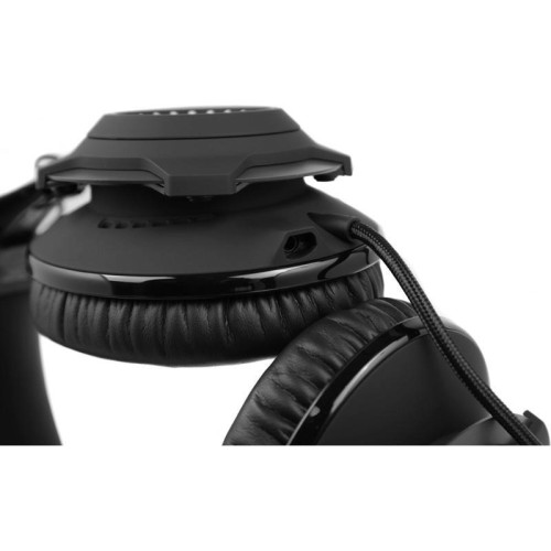Наушники с микрофоном HyperX Cloud Revolver черный 2м мониторные USB оголовье (4P5K5AA) Наушники с микрофоном HyperX Cloud Revolver черный 2м мониторные USB оголовье (4P5K5AA)