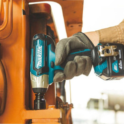 Гайковерт Makita TW140DWAE аккум. патрон:квад.3/8