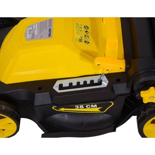 Газонокосилка роторная Huter ELM-1400 (70/4/4) 1400Вт Газонокосилка роторная Huter ELM-1400 (70/4/4) 1400Вт
