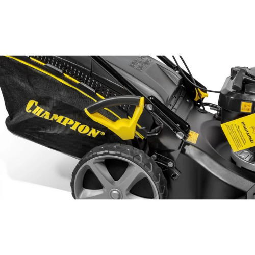 Газонокосилка роторная Champion LM5344 4400Вт