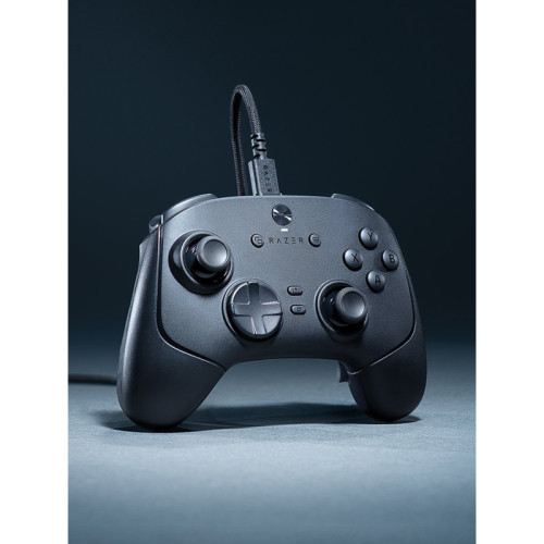 Игровой контроллер Razer Wolverine V3 Tournament Ed. For PC/ Razer Wolverine V3 Tournament Ed. For PC Gamepad