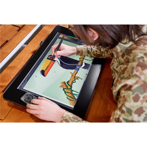 Интерактивный дисплей/ Wacom Cintiq Pro 24 Интерактивный дисплей/ Wacom Cintiq Pro 24