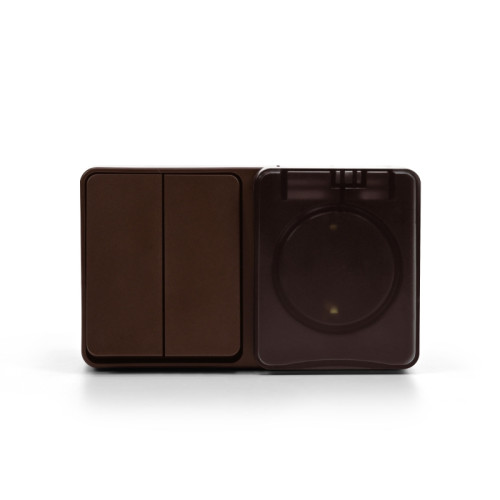 Блок розеток/ AtlasDesign PROFI IP54 О/У БЛОК: РОЗ. з/к со шт. 16А, ВЫКЛ.2-клав.10А, КОРИЧНЕВЫЙ