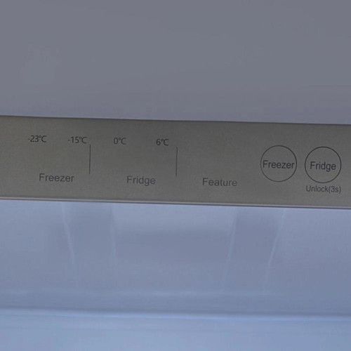 Холодильник Hyundai CS4502F 2-хкамерн. белый