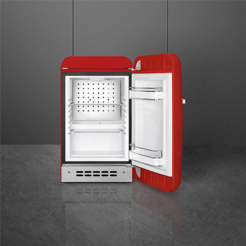 Холодильник SMEG/ Отдельностоящий минибар, красный, стиль 50-х гг, петли справа