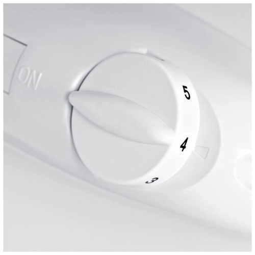 Холодильник Hyundai CT1551WT 2-хкамерн. белый