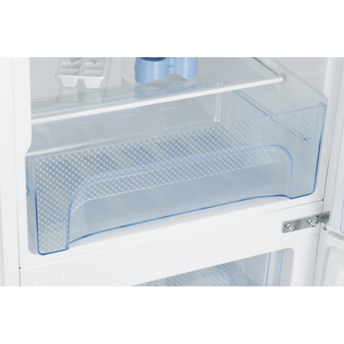 Холодильник Hyundai CC2056FWT 2-хкамерн. белый