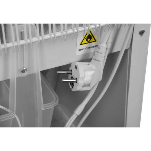 Холодильная витрина Бирюса Б-290 1-нокамерн. белый