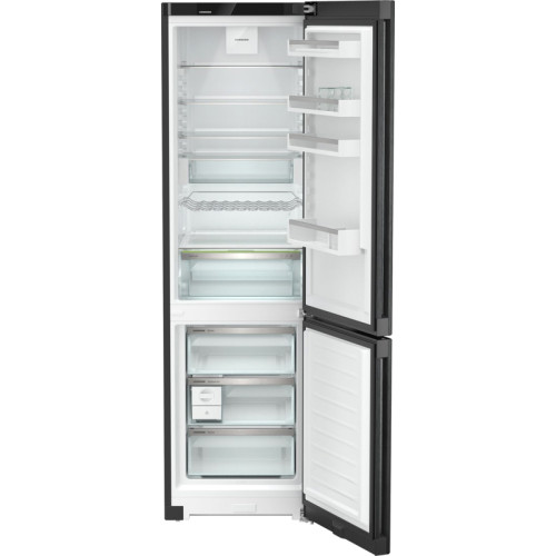 Холодильники LIEBHERR/ Plus, EasyFresh, МК NoFrost, 3 контейнера МК, в. 201,5 см, ш. 60 см, класс ЭЭ A++, внутренние ручки, двери BlackSteel, дисплей на двери