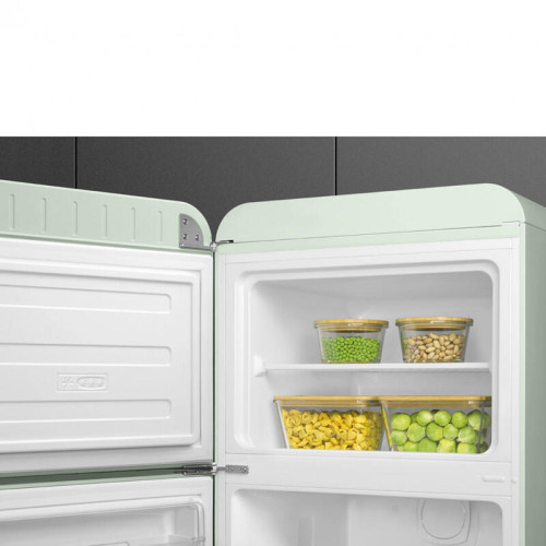 Холодильник SMEG/ Холодильник SMEG, отдельностоящий, стиль 50-х, двухкамерный, объем 294 л, инверторный компрессор, энергоэффективность С, цвет пастельно-зеленый