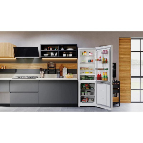 Холодильник Hotpoint HT 5180 W 2-хкамерн. белый/серебристый
