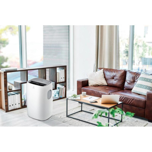 Кондиционер мобильный/ Кондиционер мобильный Electrolux Loft EACM-13 CL/N3 белый площ.32м2 Кондиционер мобильный/ Кондиционер мобильный Electrolux Loft EACM-13 CL/N3 белый площ.32м2