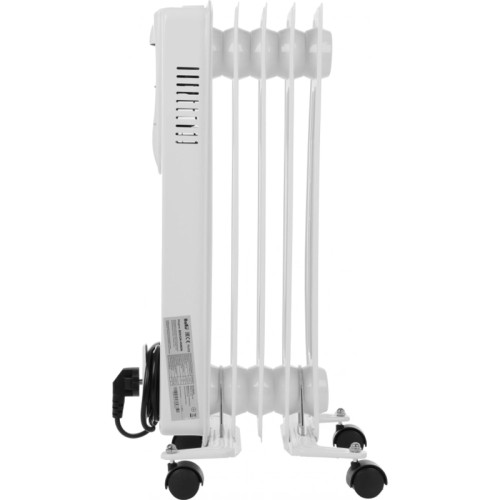 Радиатор масляный/ Радиатор масляный Ballu Comfort BOH/CM-05WDN 1000Вт белый/черный