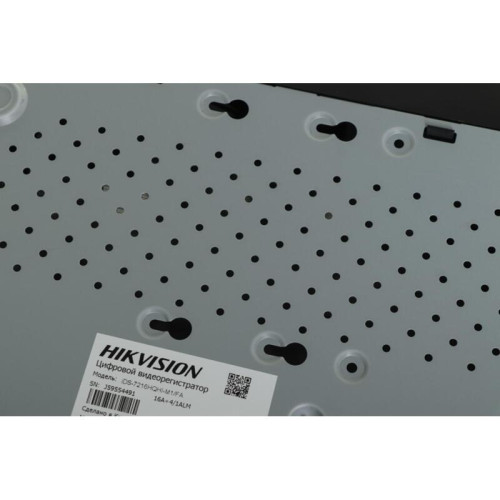 Видеорегистратор Hikvision iDS-7216HQHI-M1/XT