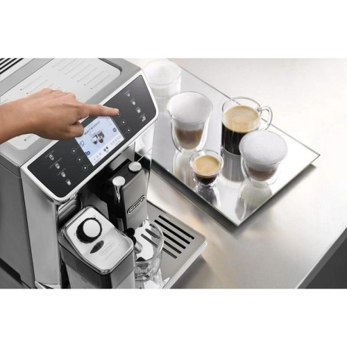 Кофемашина Delonghi ECAM650.55.MS 1450Вт серебристый