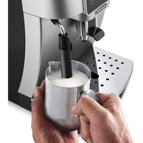 Кофемашина Delonghi Magnifica Start ECAM220.30.SB 1450Вт серебристый