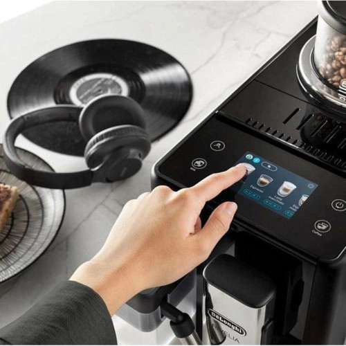 Кофемашина Delonghi Rivelia EXAM440.55.B 1450Вт серебристый/черный Кофемашина Delonghi Rivelia EXAM440.55.B 1450Вт серебристый/черный
