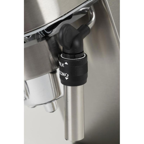 Кофеварка рожковая Delonghi EC685.M 1350Вт серебристый/черный