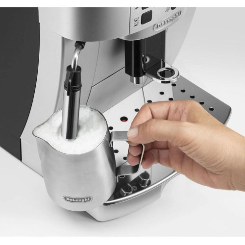 Кофемашина Delonghi Magnifica ECAM22.110.SB 1450Вт серебристый Кофемашина Delonghi Magnifica ECAM22.110.SB 1450Вт серебристый